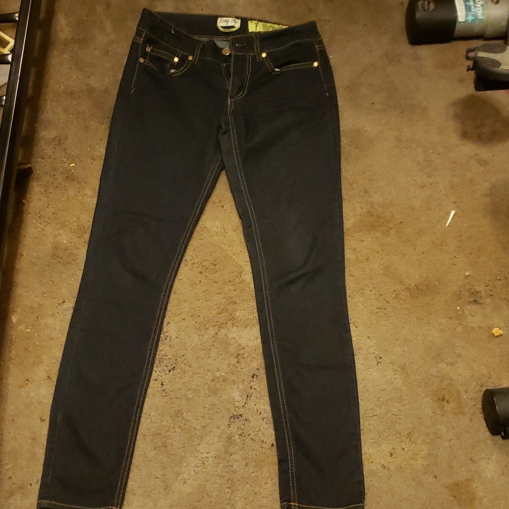 Women's skinny jeans